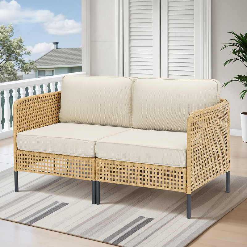 Ensemble de mobilier d'extérieur modulaire d'extérieur en osier avec coussins beiges, durable et élégant pour une utilisation toutes saisons