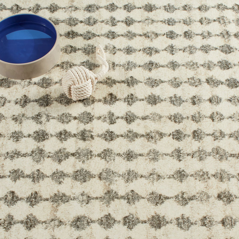 Izzy Grey Machine Washable Rug, Runner 2'6" x 8'