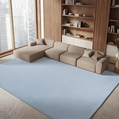 Tapis uni gris clair fabriqué à la machine
