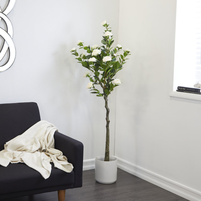 Plante artificielle traditionnelle en pot