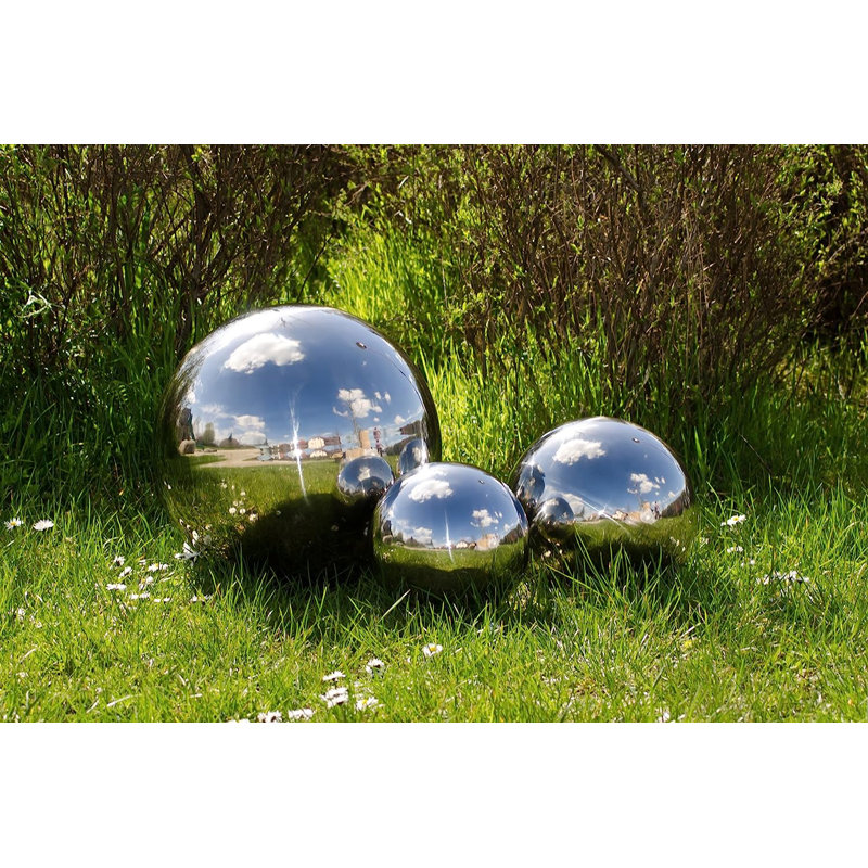 Arshida Abstract Garden Accent