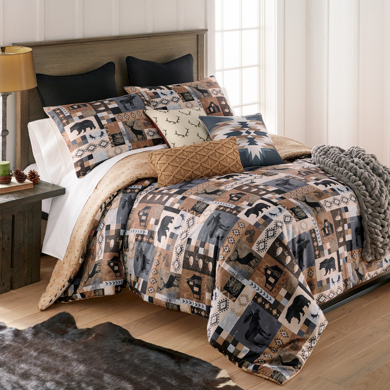 Polyester Channel Comforter, Queen Comforter + 2 Standard Pillowcases