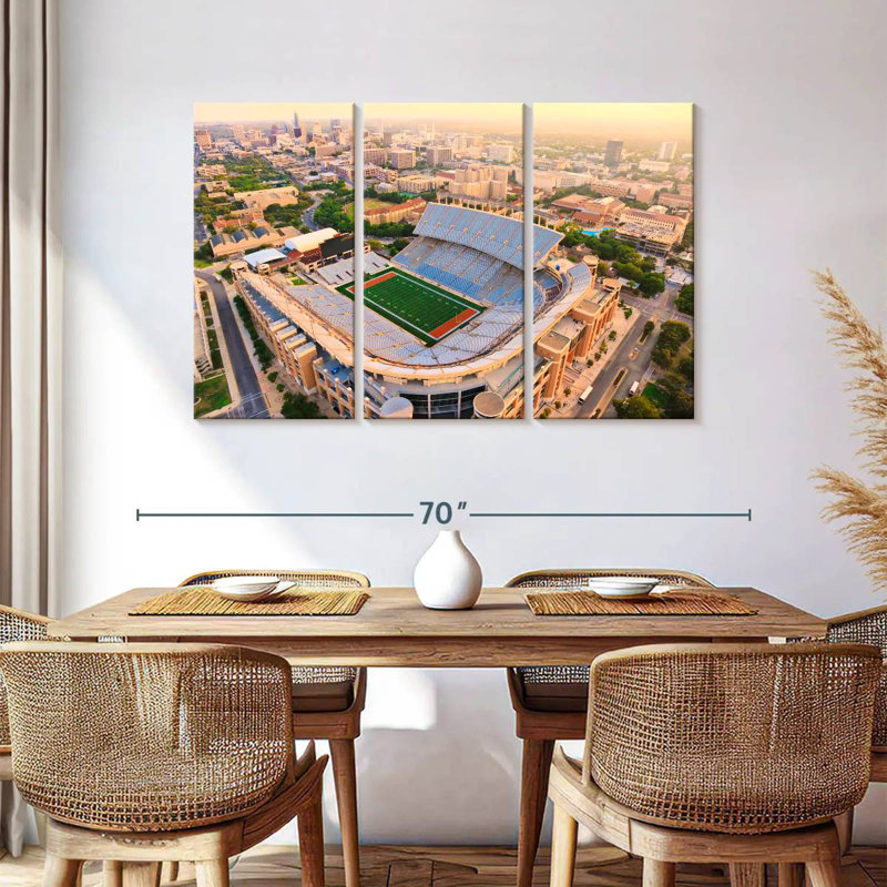 Lilie University Of Texas Stadium, 36" H x 57" W