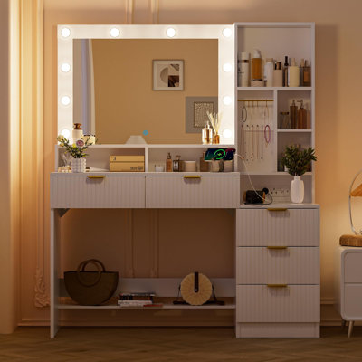 Dressing Table with Mirror and Lights