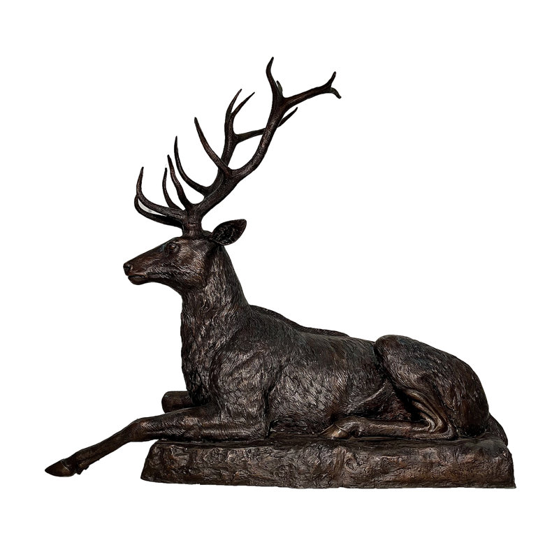 Sculpture bronze grand cerf assis sur base