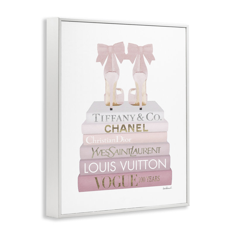 «Chic Chic Bow Shoes Glam Fashion Bookstack», art numérique de la giclée encadrée par Amanda Greenwood, H 14 po x l 11 po