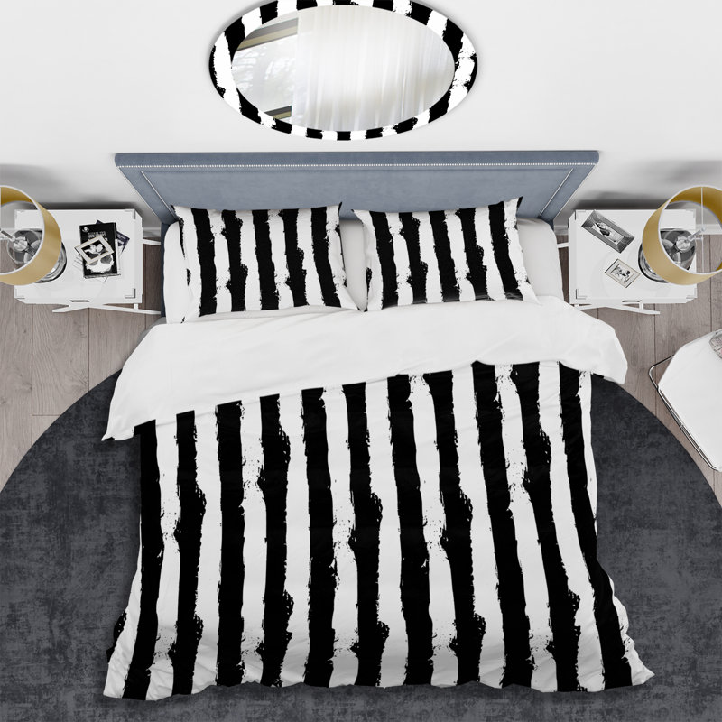 Ensemble de housse de couette transitionnel noir et blanc à fines rayures IV