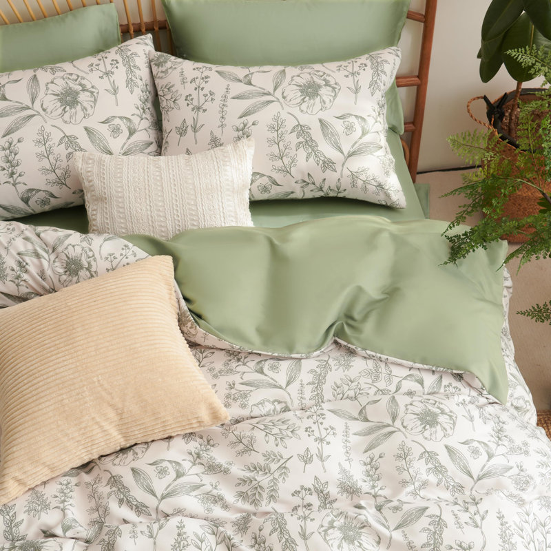 Nayoroom 3 Pieces Floral Comforter Set Botanical Vintage Flower Coquette Cottagecore Aesthetic For Women Teen Soft Lightweight Dorm Microfiber Bedding Set