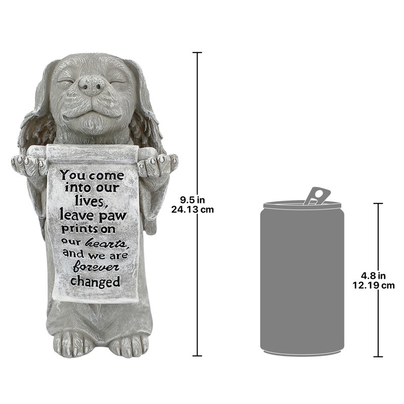 Statue de chien empreintes de pattes sur nos cœurs