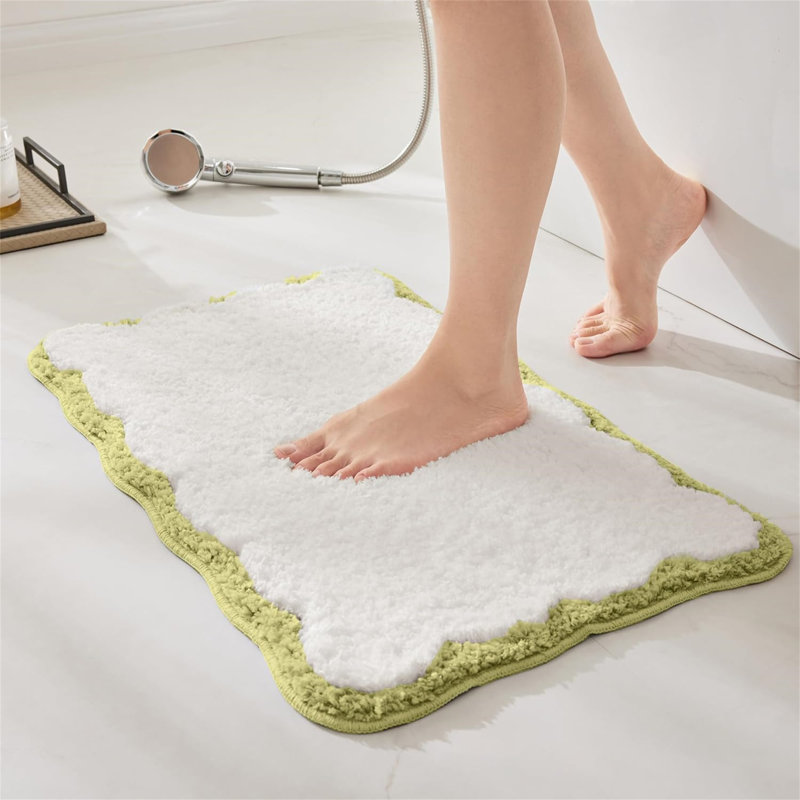 Attikus Microfiber / Microsuede Non-Slip Bath Mat, White/Green
