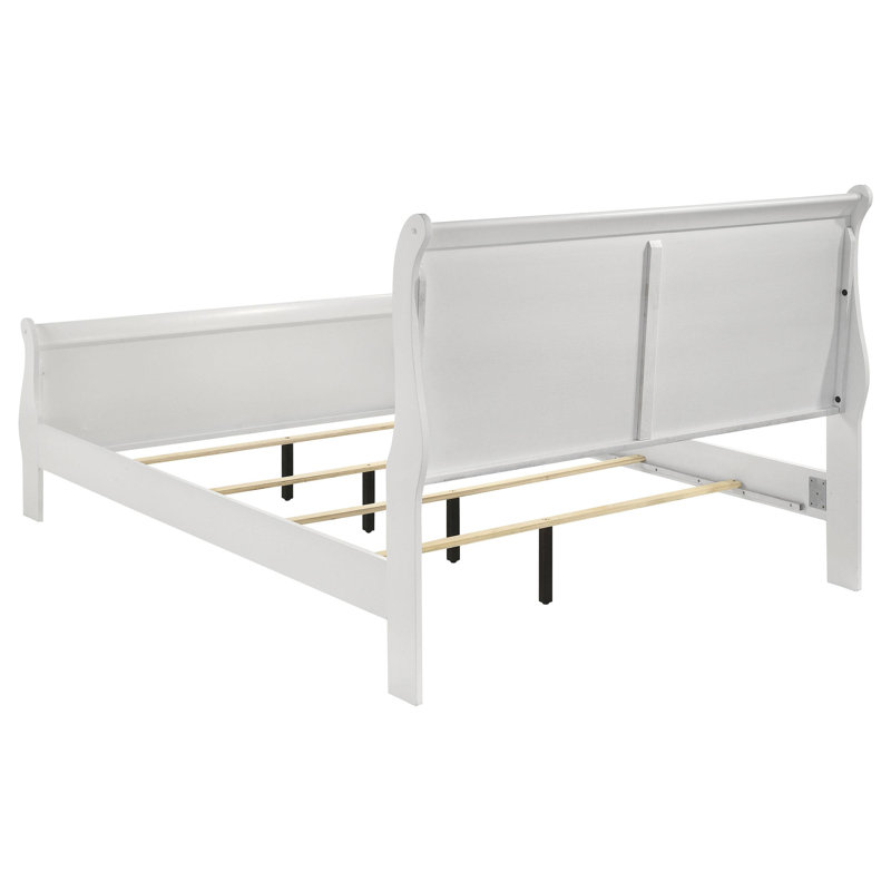Ensemble de chambre avec très grand lit 4 pièces Francique, Très grand, 4 Pcs: Bed, Nightstand, Dresser, Mirror