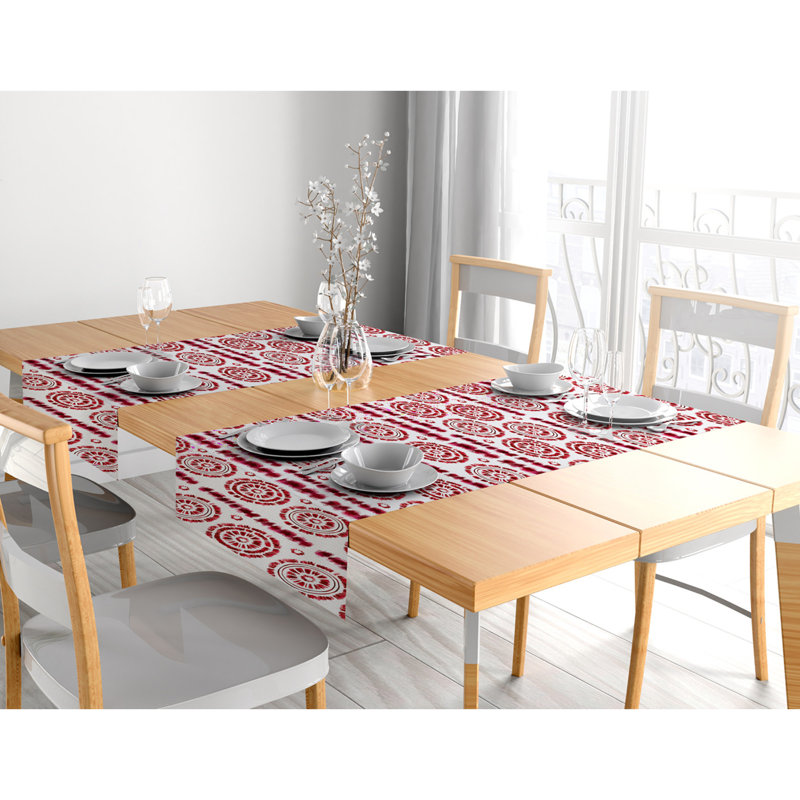 Chemin de table Kamp