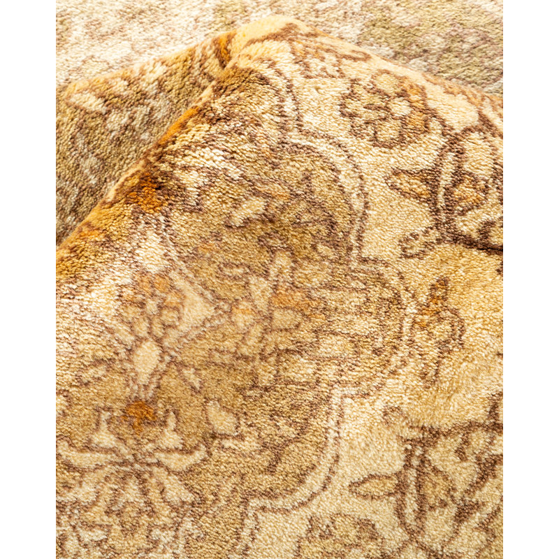 Classic One-of-a-Kind 6' 1" X 9' 3" Hand Knotted Area Rug