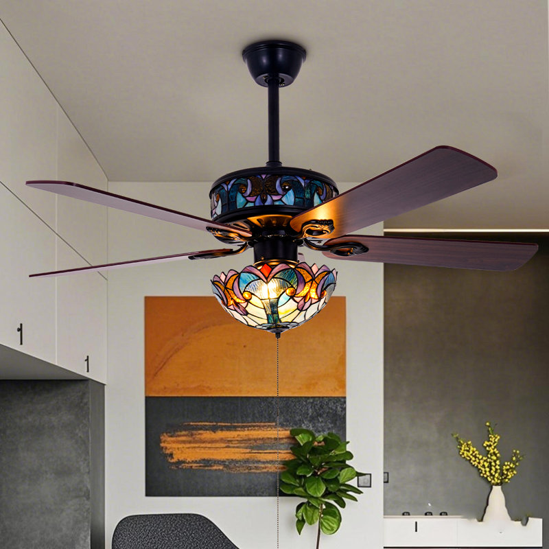 Ventilateur de plafond 46 po de style Tiffany noir avec lumières, 5 pales en bois, moteur à courant continu réversible à 6 vitesses et télécommande