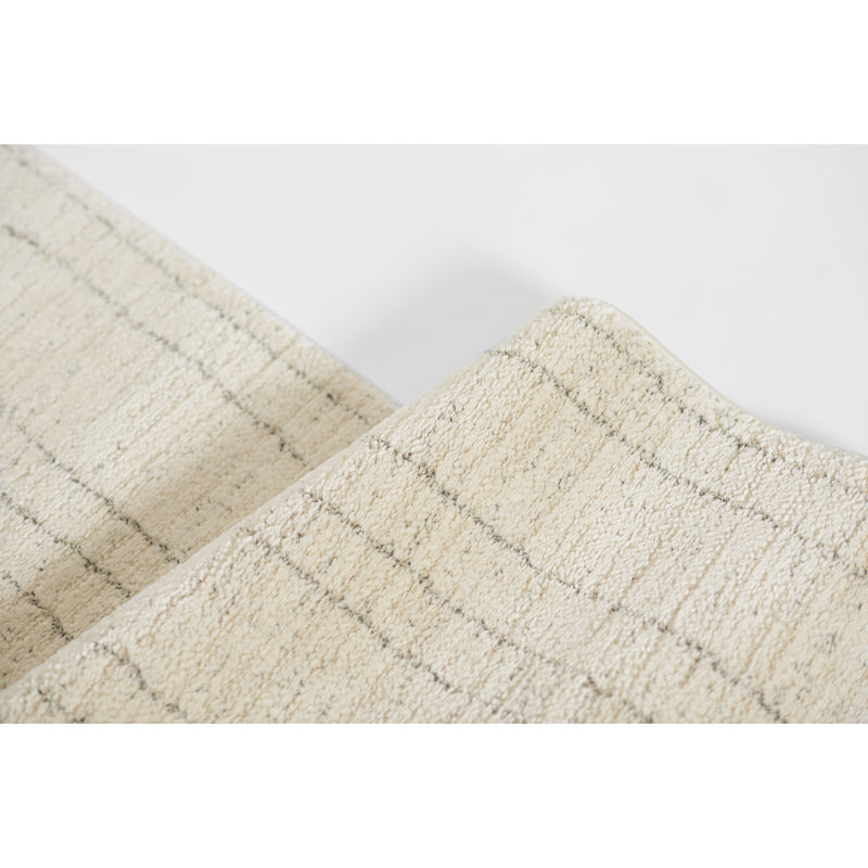 Bretas Geometric Indoor Rug, Rectangle 5'3" x 7'3"