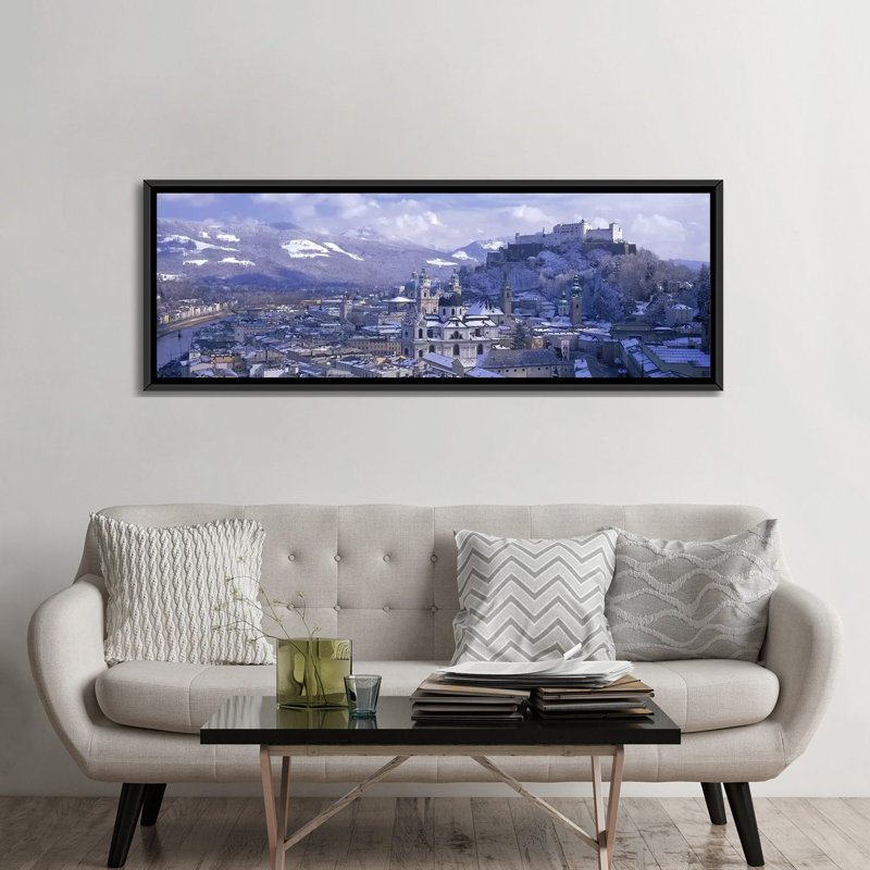 Reproduction de photo sur toile, H 24 po x l 72 po x P 1,5 po, Toile encadrée noire