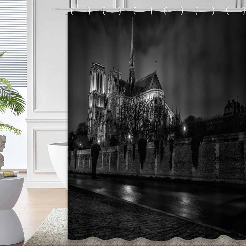 Rideau de douche Paris cathédrale blanc et noir avec 12 crochets, L 72 po x l 84 po