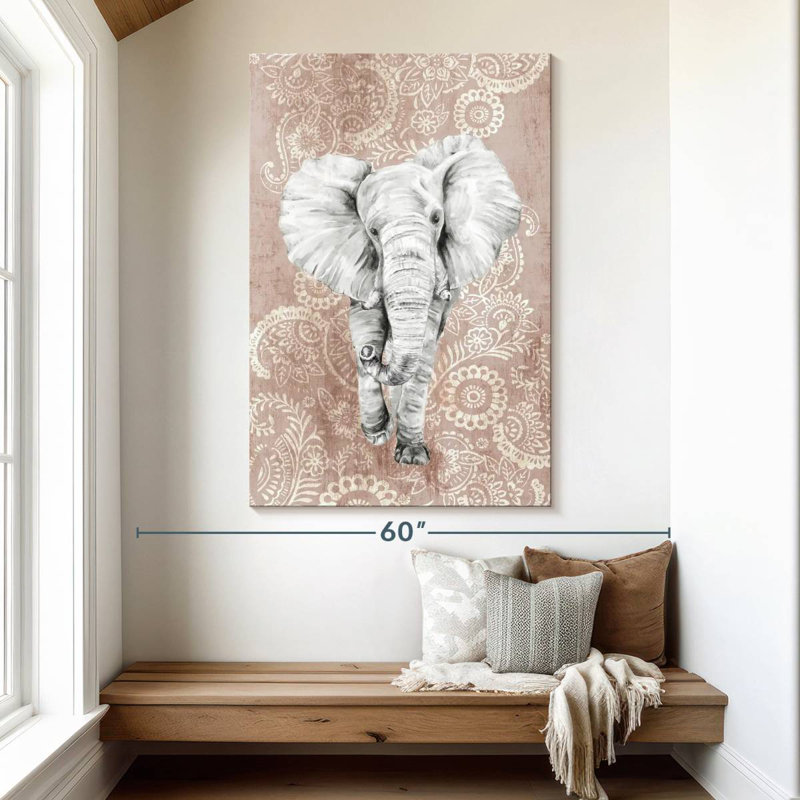 Éléphant à motif cachemire rose Brampt, H 51 po x l 34 po