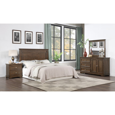 Franklin 4-Piece Bed Set in Brushed Walnut