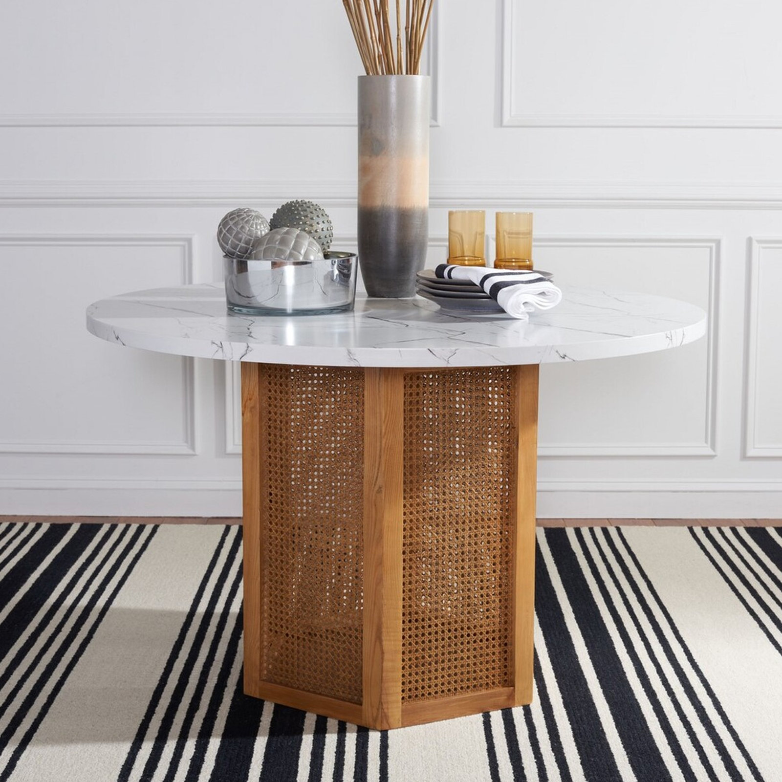 Pacetti 47.3'' Round Dining Table, Natural, Faux White Marble