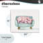 Joli porcelet sur toile de fauteuil, conception de George Dyachenko-575689816