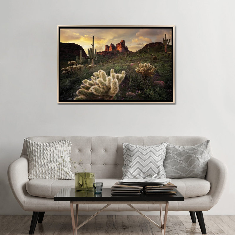 Arizona Desert Sunset, H 32 po x l 48 po x P 1,5 po, Toile encadrée champagne
