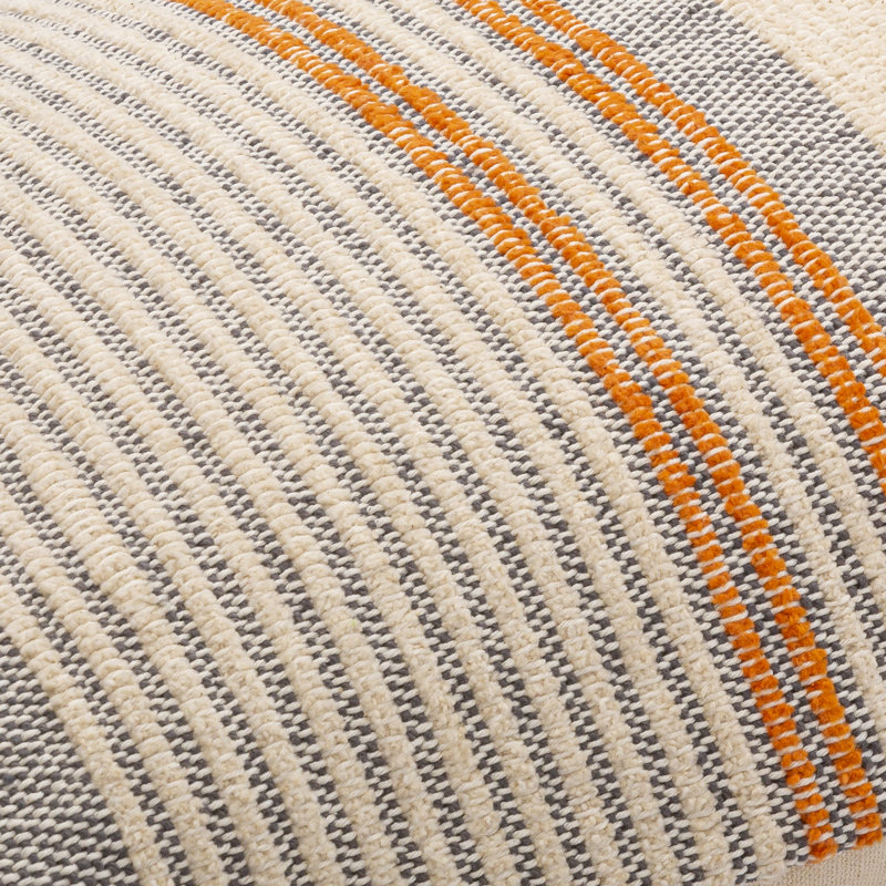  Pillow Cover 1 Throw, 20" x 20"
