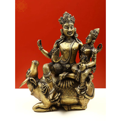 Figurine Shiva Parvati assise sur Nandi