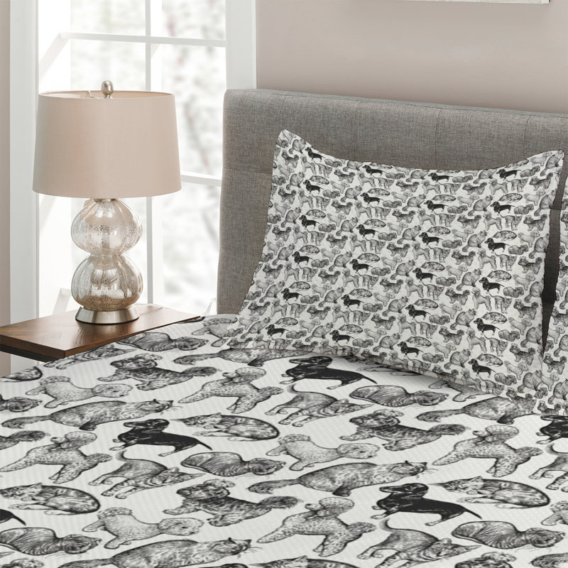 Dog And Cat Farmhouse / Country Polyester Coverlet, King Bedspread + 2 Shams