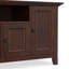 Meuble télé Amherst de 72 po en bois massif pour téléviseur de 80 po ou moins avec 4 armoires et tablettes réglables-480650918