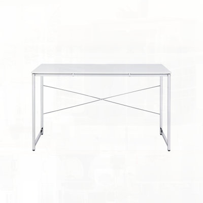 Bureau d'écriture avec pieds spacieux
