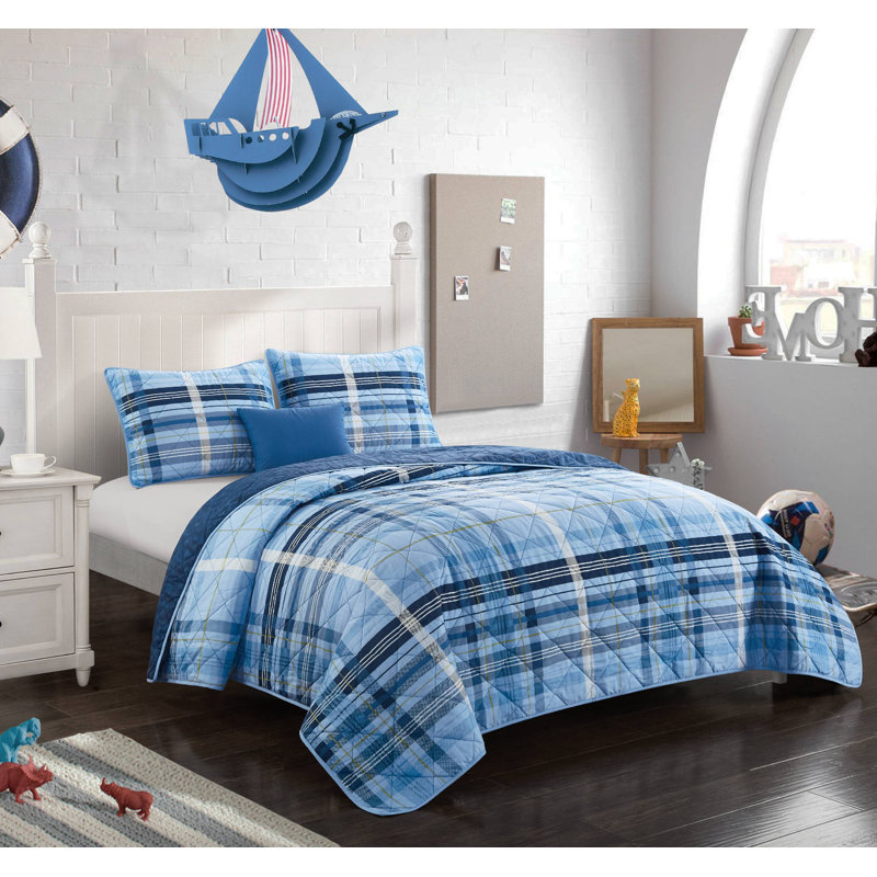 Bedell Polyester Machine Woven Plaid Quilt, Queen Comforter + 2 Shams + 2 Throw Pillows