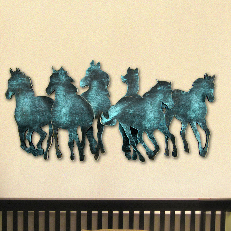Décoration murale en bois à stallion sauvage, H 17 po x l 36 po x P 1 po