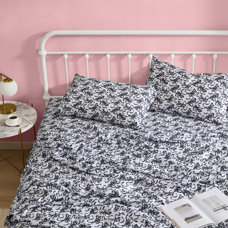 Betsey Johnson Printed Novelty Sheet Sets, Ballet Bows Gray, Queen Sheet Set with 2 Standard Pillowcases