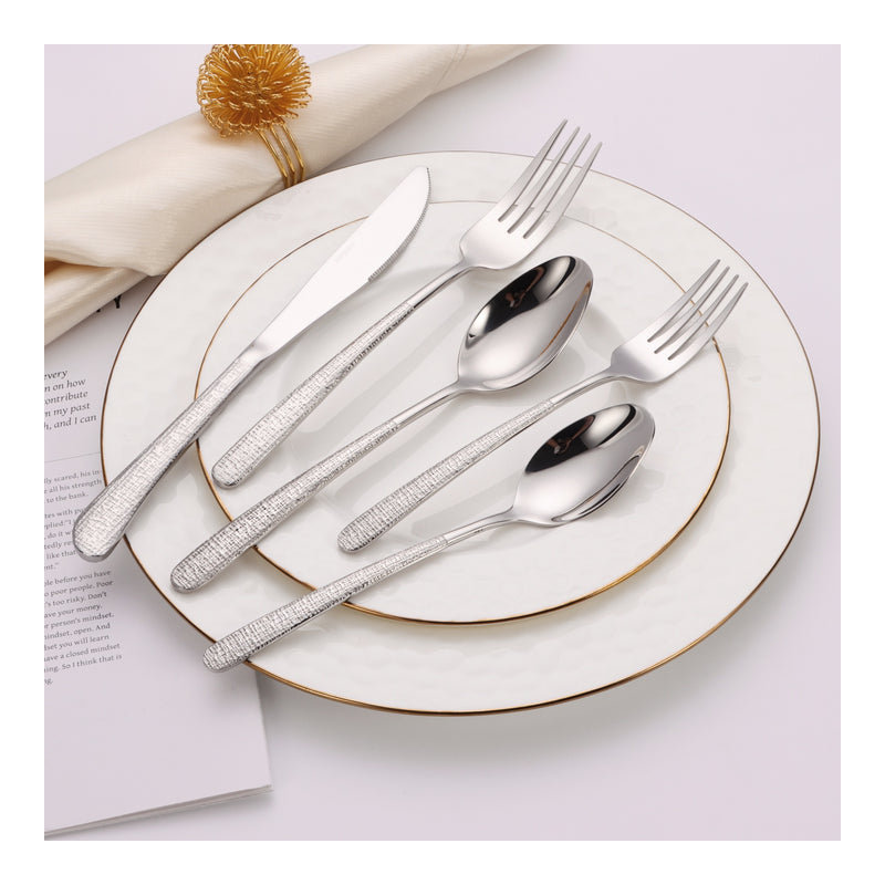 20 Pc Flatware Set with Square Handles, Silver