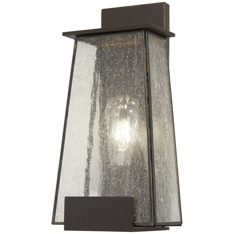 Blea Aluminum Wall Light
