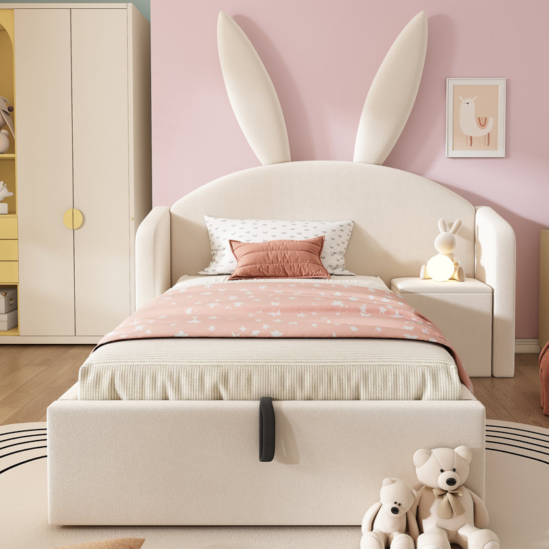 Bed, Beige