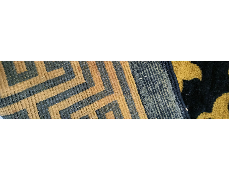 Tapis de couloir chinois en laine antique