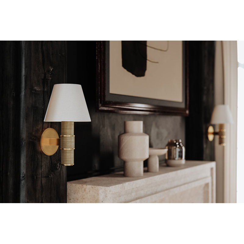 1 - Light Armed Sconce