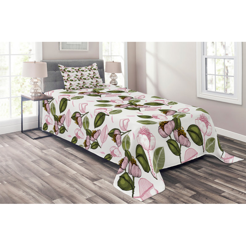 Bunny Polyester Floral Coverlet, Twin Bedspread + 1 Sham