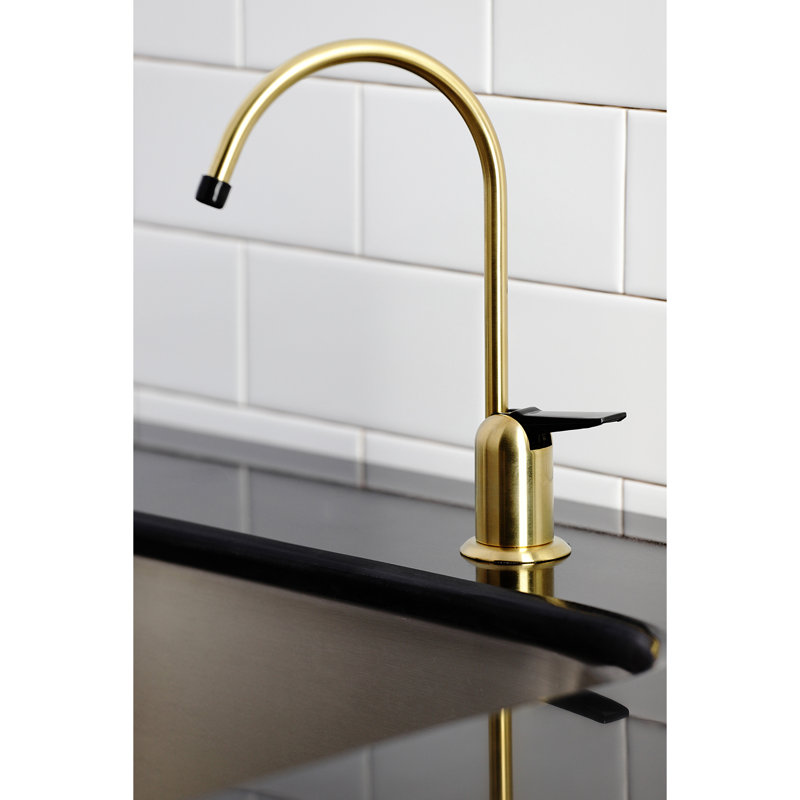 Robinet de filtration d'eau monocommande à 1 trou Kingston Brass, Laiton satiné