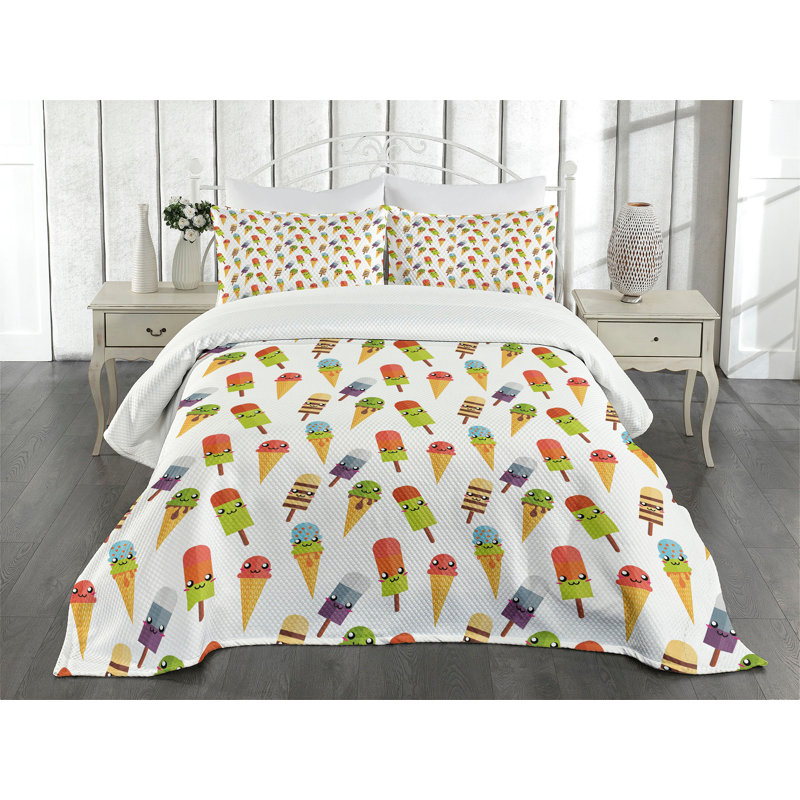 Colorful Ice Cream Print Quilted Queen Bedspread Set