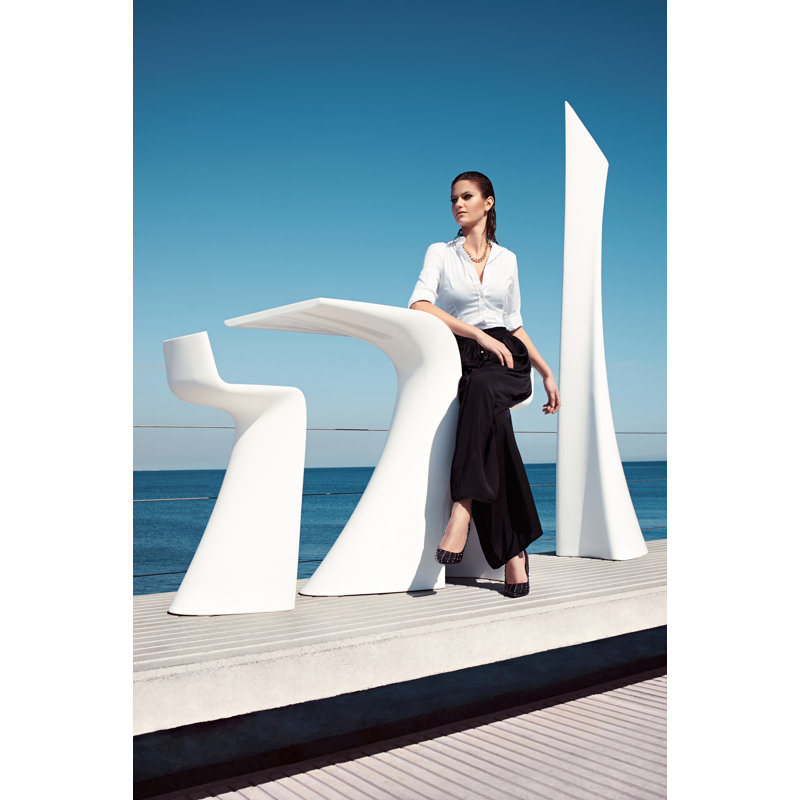 Wing Matte Ice White Plug-In LED Outdoor Floor Lamp, Plug-In