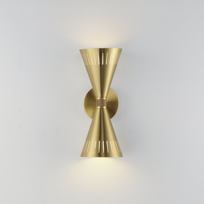 Helsinki Armed Sconce