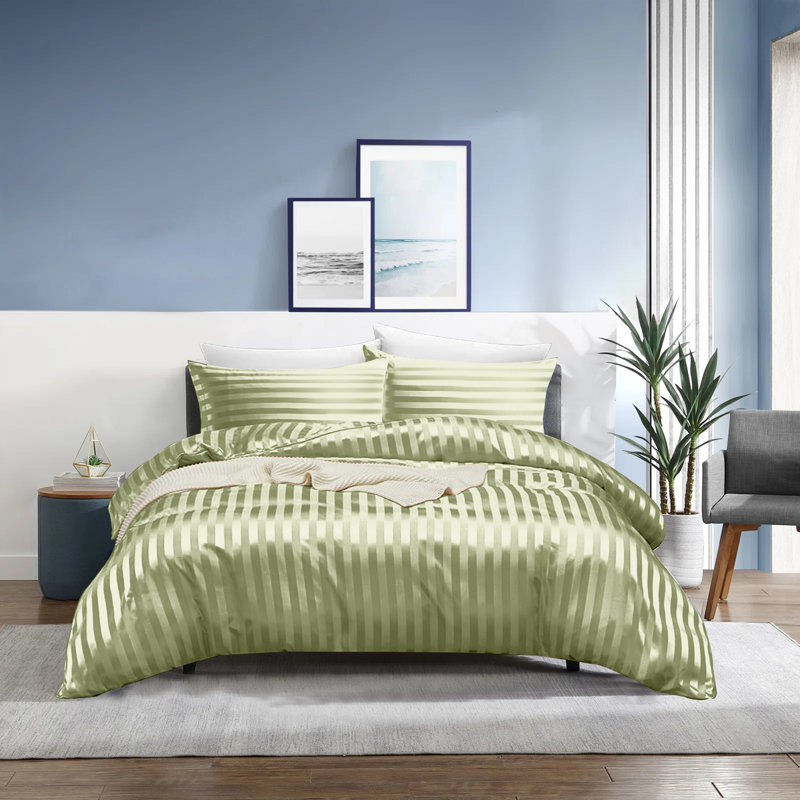 Kanheya Microfiber 250 TC Reversible Stripe Duvet Cover Set with Pillowcases, Single - 1 Standard Pillowcase, Navy