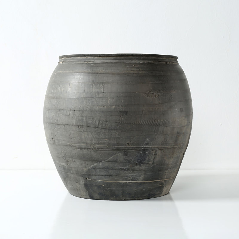 Black Indoor / Outdoor Earthenware, 14" H x 15" W x 15" D