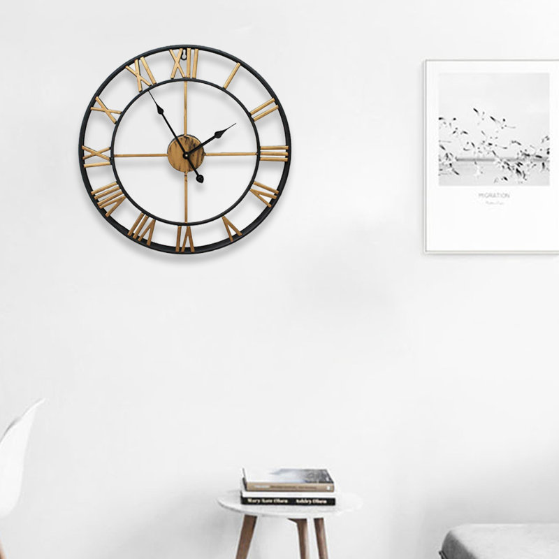 Simple Skeleton Metal Numerals Wall Clock with Hands, Gold/Black