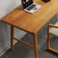 Bureau rectangulaire brun en bois massif-108803821