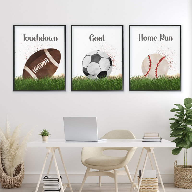 «Have A Ball Team Sports», ensemble de 3 giclées encadrées, design par Christine Simpson Art, H 30 po x l 24 po