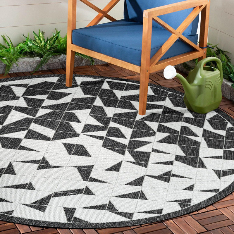 Outdoor Modern Indoor/Outdoor Area Rug, Round 13'1"